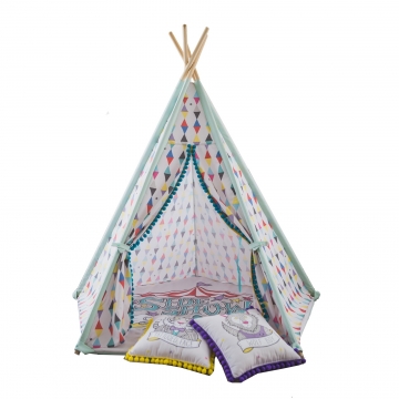 Teepee Circus