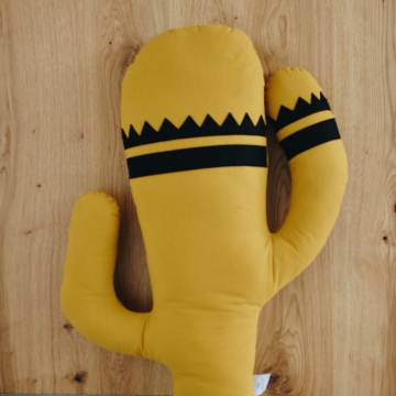 Polštář Cuddle Cactus, Mustard