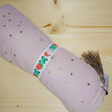 Lehká dětská deka Orchid stars, starorůžová se zlatými hvězdičky